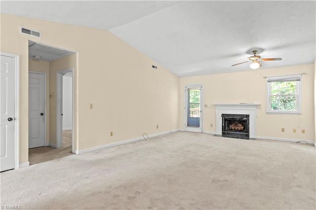 3663 Heathrow Drive, Winston-salem, NC 27127