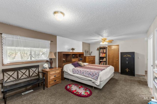 16227 Latah Dr, Nampa, ID 83651