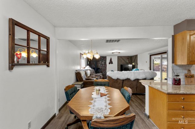 16227 Latah Dr, Nampa, ID 83651