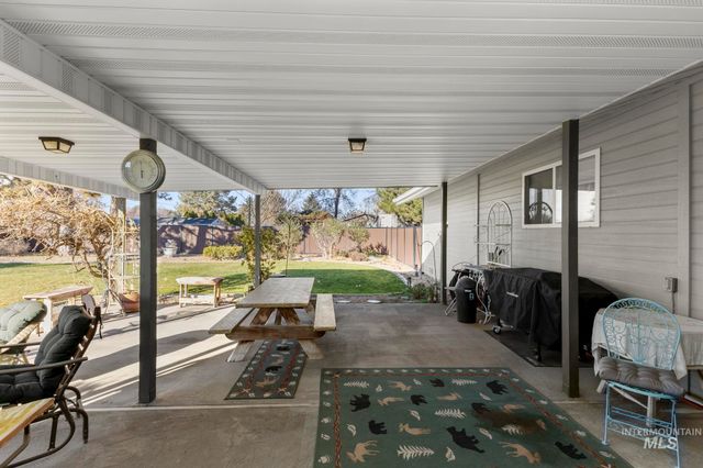 16227 Latah Dr, Nampa, ID 83651