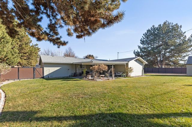 16227 Latah Dr, Nampa, ID 83651