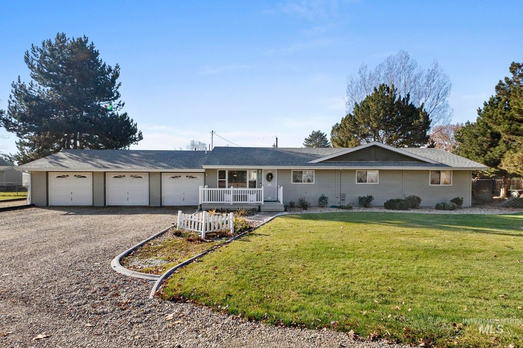 16227 Latah Dr, Nampa, ID 83651