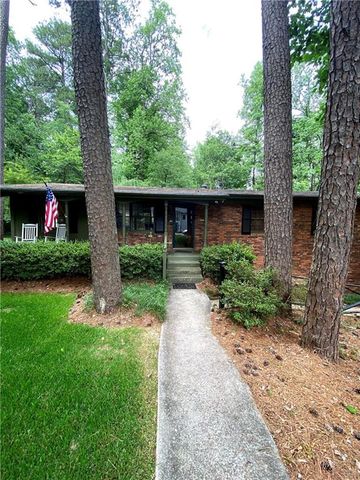 2000 Fairway NE Circle, Brookhaven, GA 30319