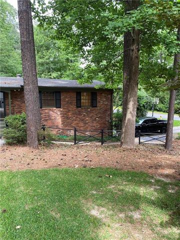 2000 Fairway NE Circle, Brookhaven, GA 30319