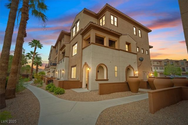 1069 VIA PRATO Lane, Henderson, NV 89011