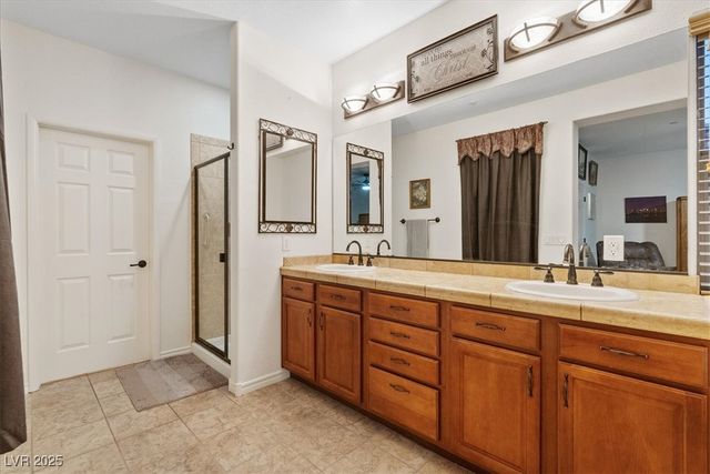 1069 VIA PRATO Lane, Henderson, NV 89011