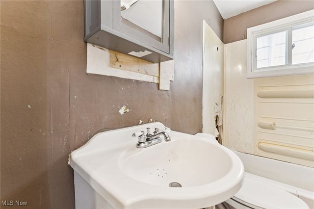 248 Menegay Road, Louisville, OH 44641