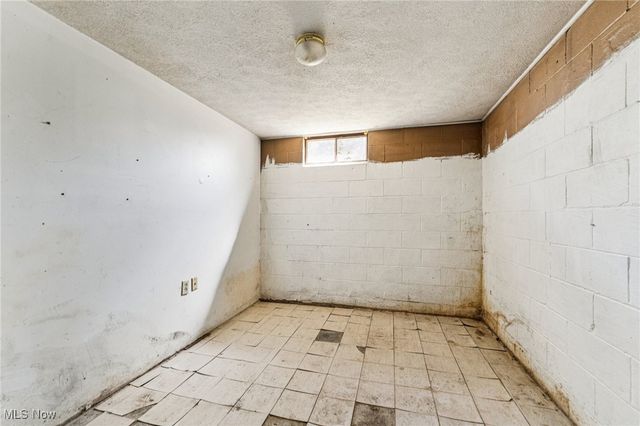 248 Menegay Road, Louisville, OH 44641