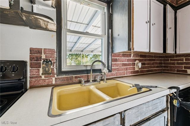 248 Menegay Road, Louisville, OH 44641