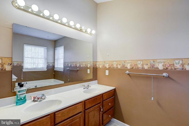 234 ANDOVER LN, Lititz, PA 17543