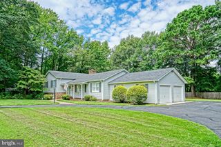 914 MIDWAY LN, Seaford, DE 19973