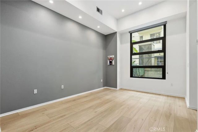 133 The Promenade North 118, Long Beach, CA 90802
