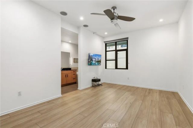133 The Promenade North 118, Long Beach, CA 90802
