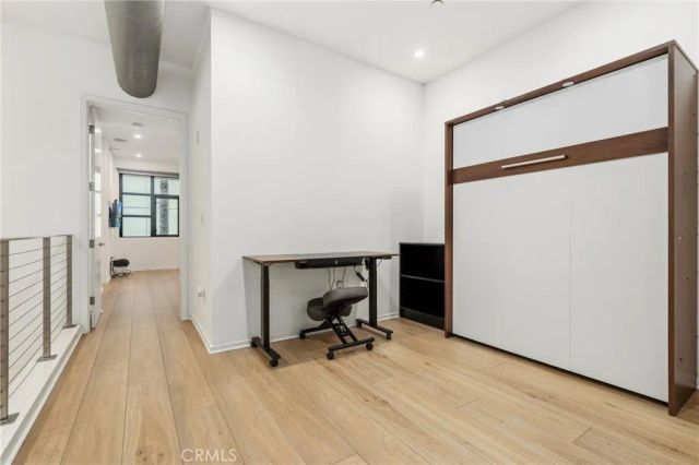 133 The Promenade North 118, Long Beach, CA 90802