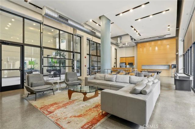 133 The Promenade North 118, Long Beach, CA 90802