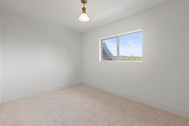 22160 Winchester Way, Colfax, CA 95713