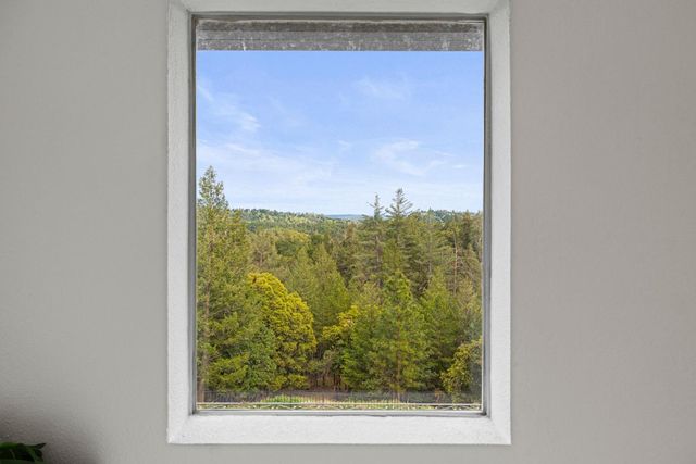 22160 Winchester Way, Colfax, CA 95713