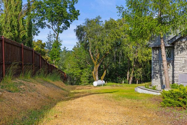 22160 Winchester Way, Colfax, CA 95713