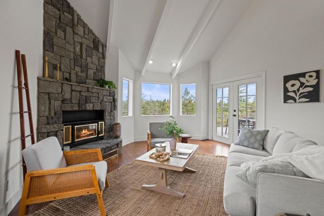 22160 Winchester Way, Colfax, CA 95713