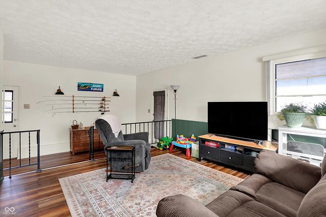 2728 E 67th Street, Indianapolis, IN 46220