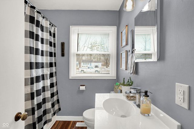 2728 E 67th Street, Indianapolis, IN 46220