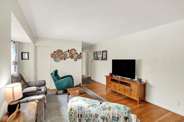 2728 E 67th Street, Indianapolis, IN 46220