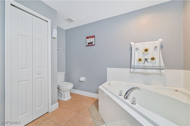 1902 NW 2nd PL, Cape Coral, FL 33993