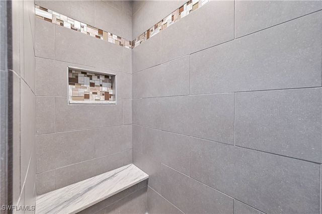 1902 NW 2nd PL, Cape Coral, FL 33993