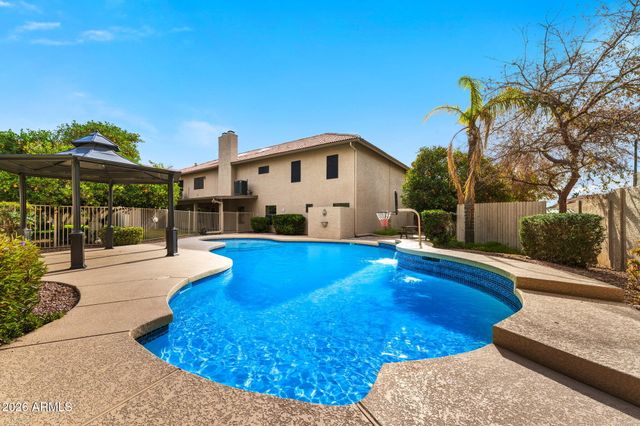 4064 E HALE Circle, Mesa, AZ 85205