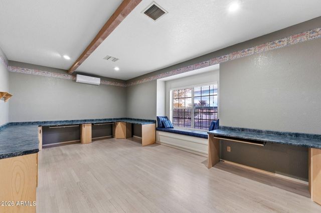 4064 E HALE Circle, Mesa, AZ 85205