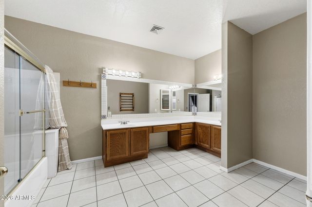 4064 E HALE Circle, Mesa, AZ 85205