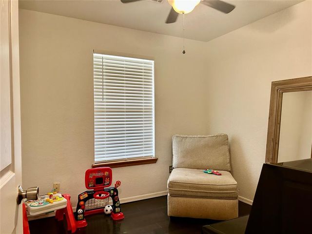 1044 NW 19th Street, Moore, OK 73160