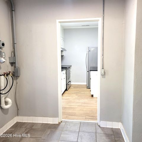 220 Country Club Circle, Southern Pines, NC 28387