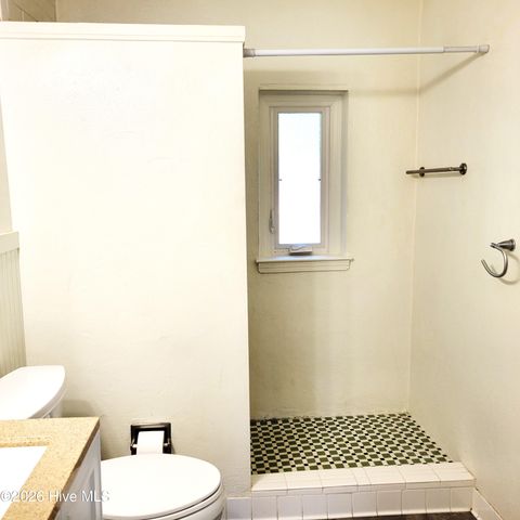 220 Country Club Circle, Southern Pines, NC 28387