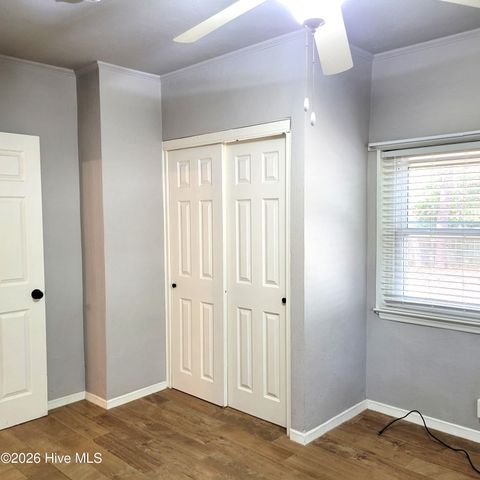 220 Country Club Circle, Southern Pines, NC 28387