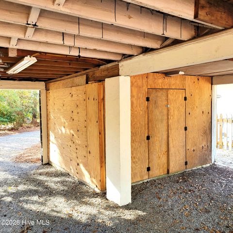 220 Country Club Circle, Southern Pines, NC 28387