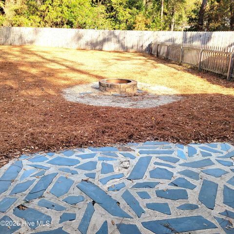 220 Country Club Circle, Southern Pines, NC 28387