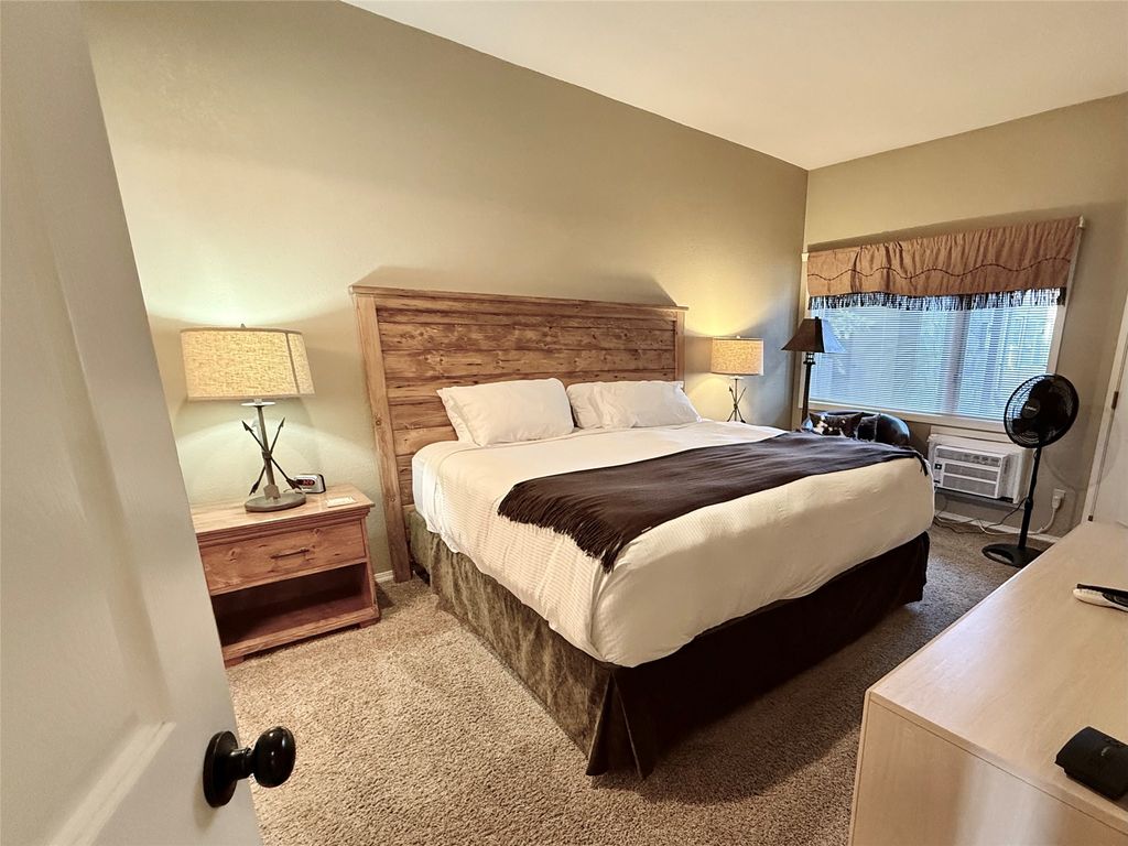 1400 Wisconsin Avenue 108, Whitefish, MT 59937 photo 22