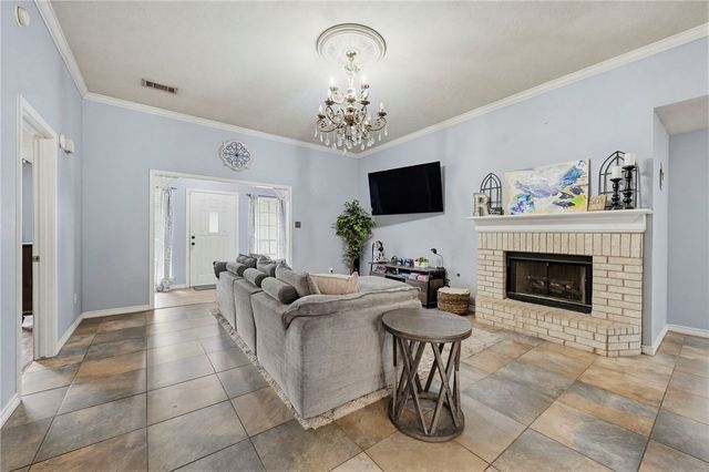 1211 Mullins Court, College Station, TX 77845