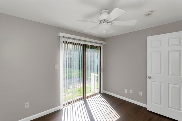 105 Mazarin St, Springfield, MA 01151