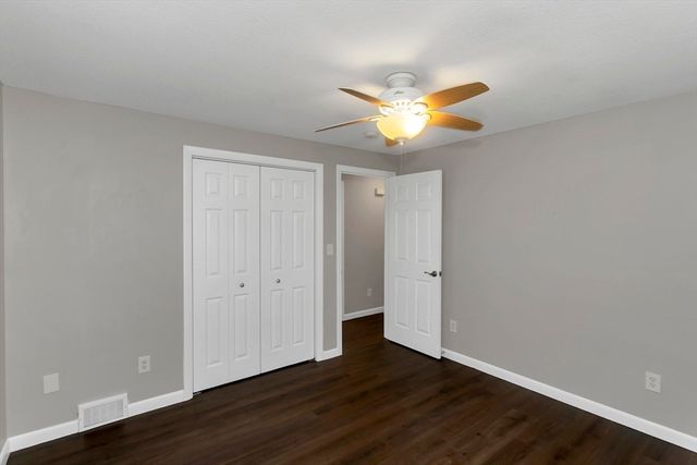 105 Mazarin St, Springfield, MA 01151