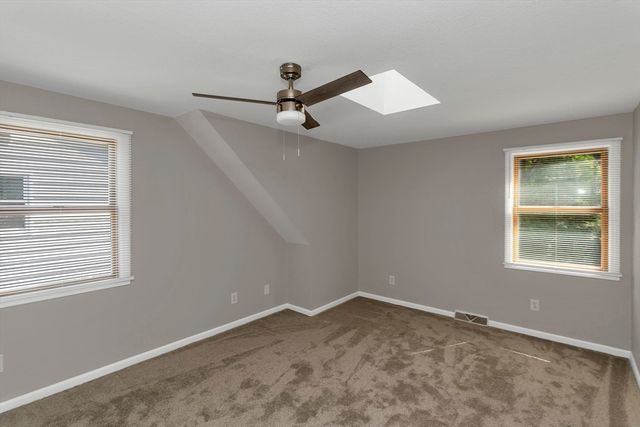 105 Mazarin St, Springfield, MA 01151