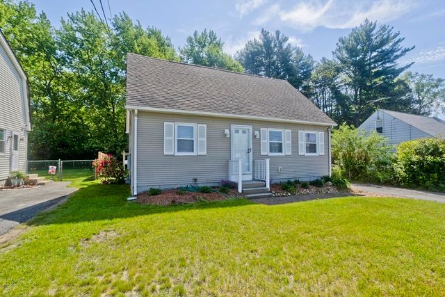 105 Mazarin St, Springfield, MA 01151