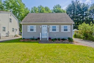 105 Mazarin St, Springfield, MA 01151
