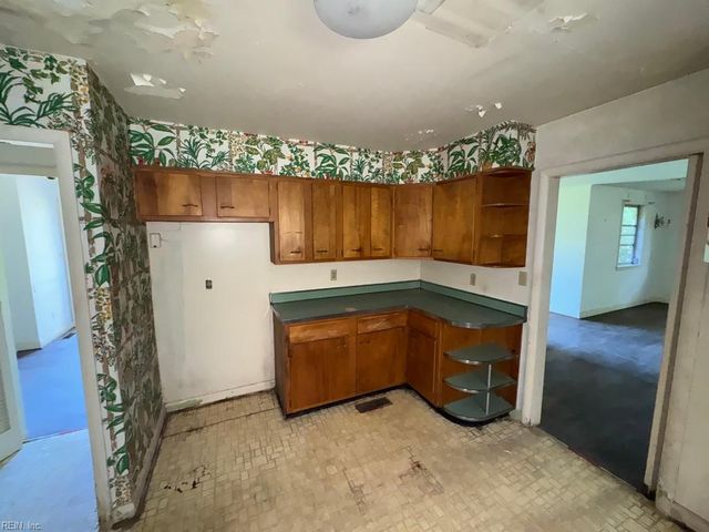 1507 Buckingham AVE, Norfolk, VA 23508
