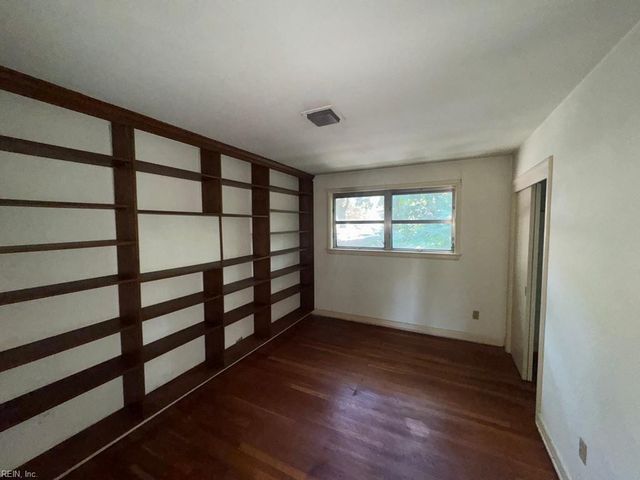 1507 Buckingham AVE, Norfolk, VA 23508