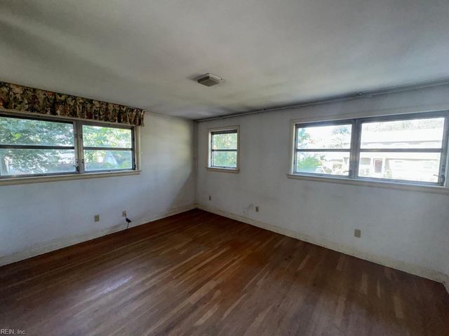 1507 Buckingham AVE, Norfolk, VA 23508