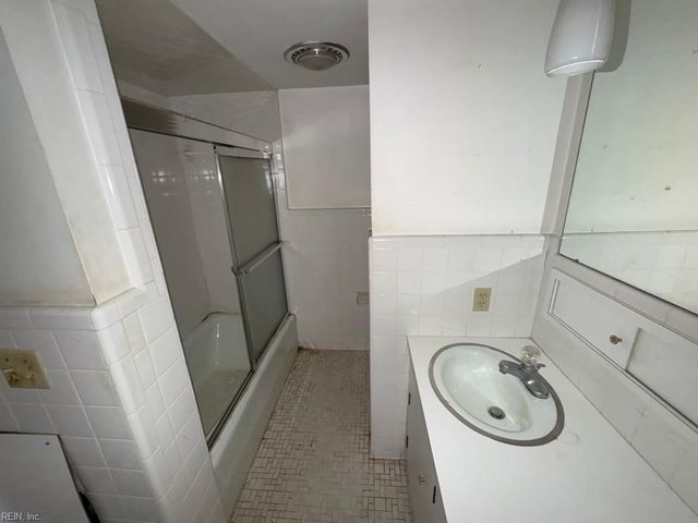 1507 Buckingham AVE, Norfolk, VA 23508
