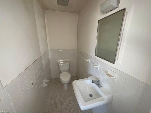 1507 Buckingham AVE, Norfolk, VA 23508