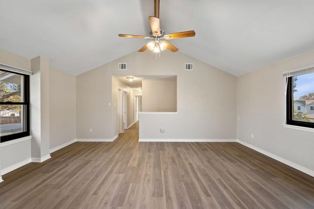 1801 Lightfoot DR, Round Rock, TX 78681